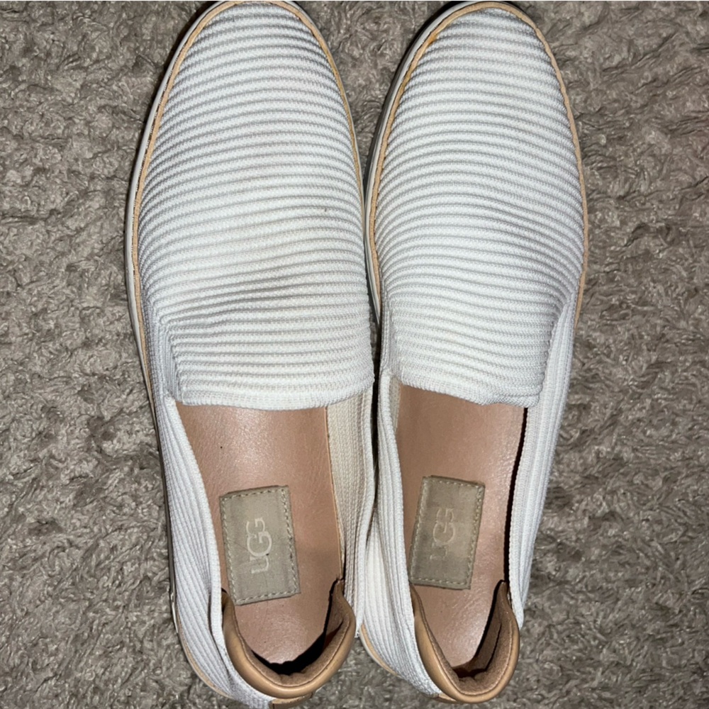Ugg Shoes Uggs Slip on Sneakers Womens 9 White Stretch Canvas 1112259